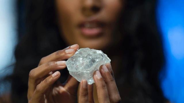 One of the Biggest Diamonds in History Has Just Been Discovered. It’s the Size of 2 Golf Balls